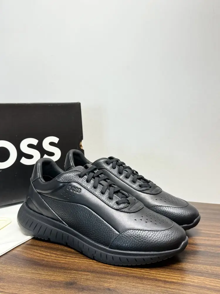 BOSS — Кросівки чоловічі