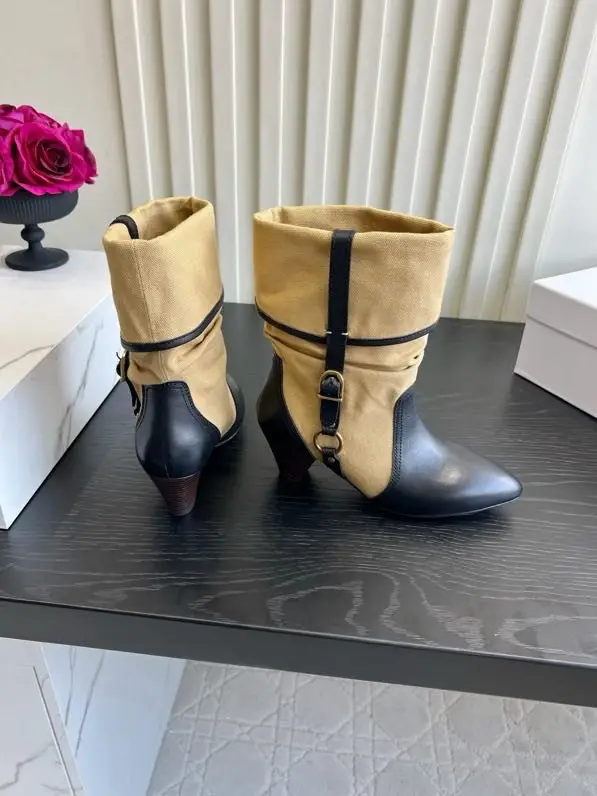Isabel Marant — Ретро чоботи в стилі печворк