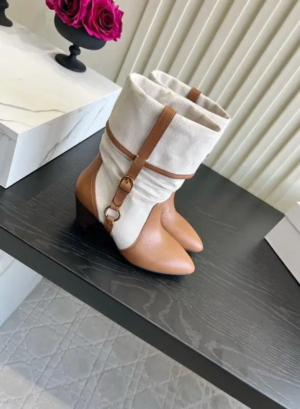 Isabel Marant Retro boots at style patchwork — Photo 3