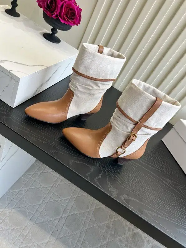 Isabel Marant Retro boots at style patchwork — Photo 5