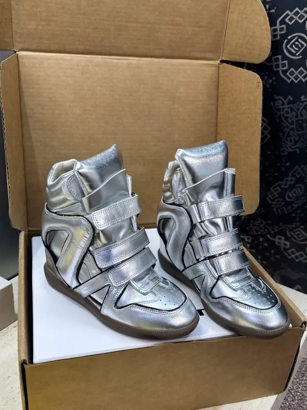 Isabel Marant — Кросівки на танкетці жіночі