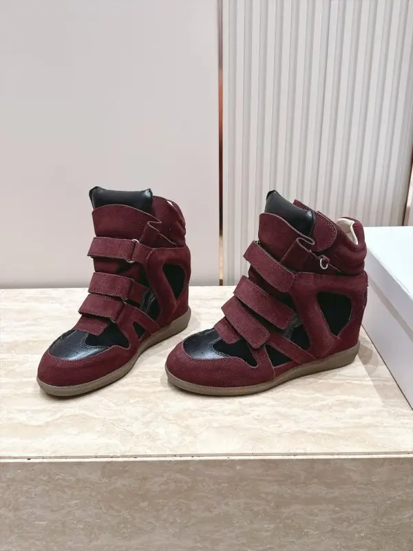 Isabel Marant — Кросівки на танкетці