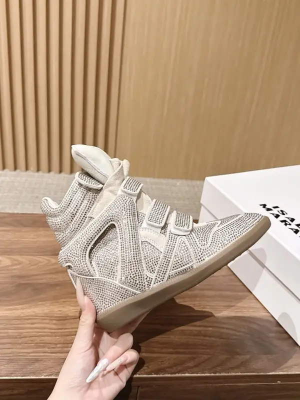 Isabel Marant Кросівки жіночі на танкетці прикрашені кристалами — Фото 5