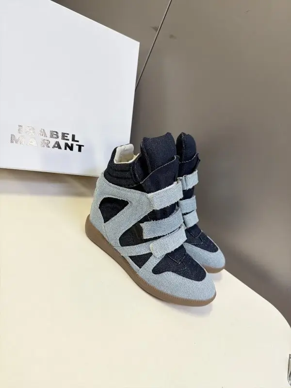 Isabel Marant Кросівки жіночі на танкетці — Фото 3