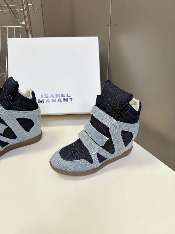Isabel Marant Кросівки жіночі на танкетці — Фото 4