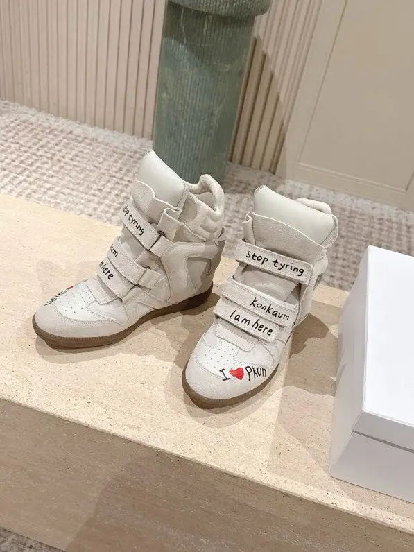 Isabel Marant Стильні кросівки на танкетці — Фото 2
