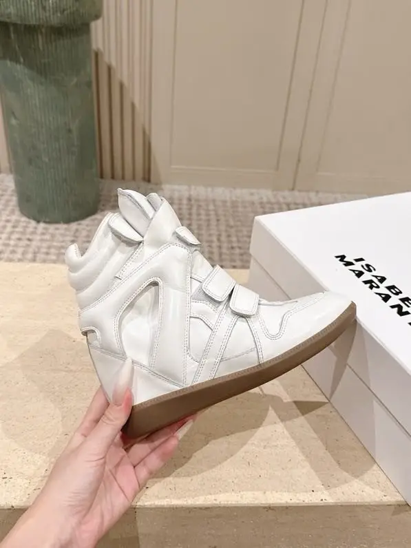 Isabel Marant Стильні кросівки на танкетці — Фото 4