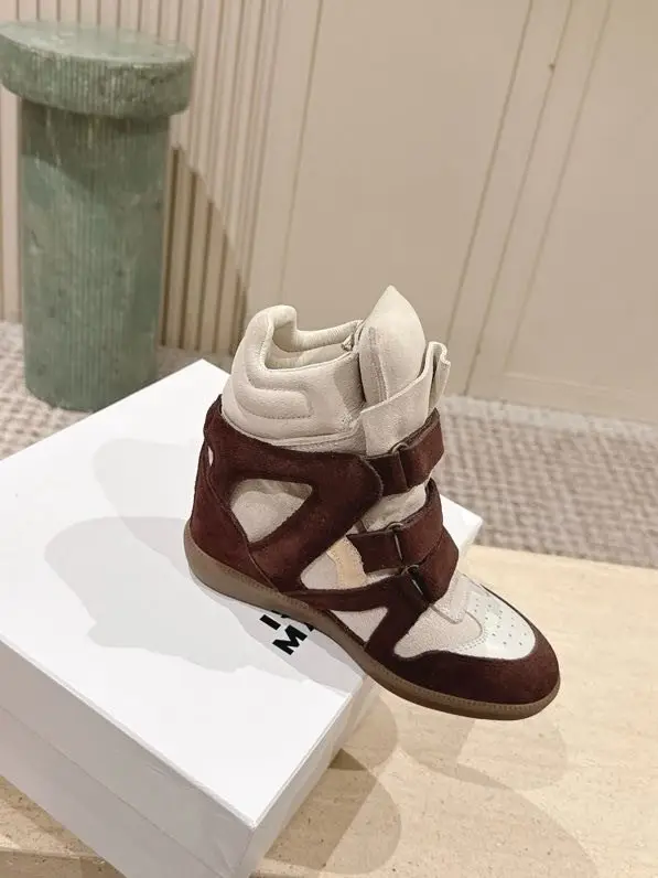 Isabel Marant Стильні кросівки на танкетці — Фото 5