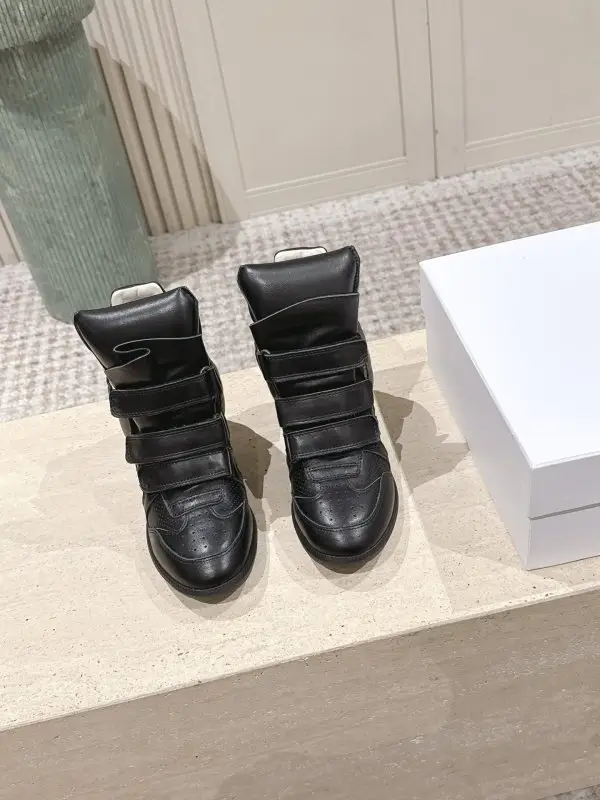 Isabel Marant Women's sneakers on Wedge — Photo 2