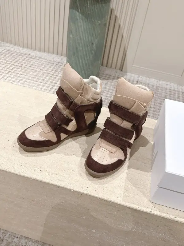 Isabel Marant Жіночі кросівки на танкетці — Фото 3