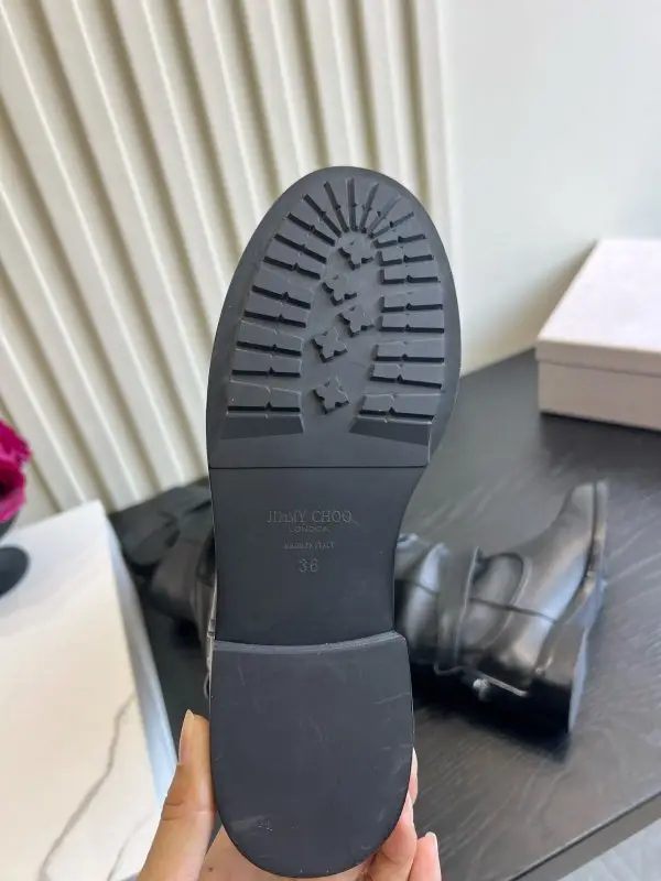 Jimmy Choo Leather high boots from плиссировкой and free shafted — Photo 5