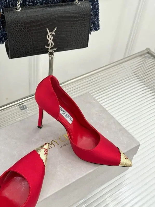 Jimmy Choo Silk shoes on high heel from a metal the toe and lateral notches — Photo 4