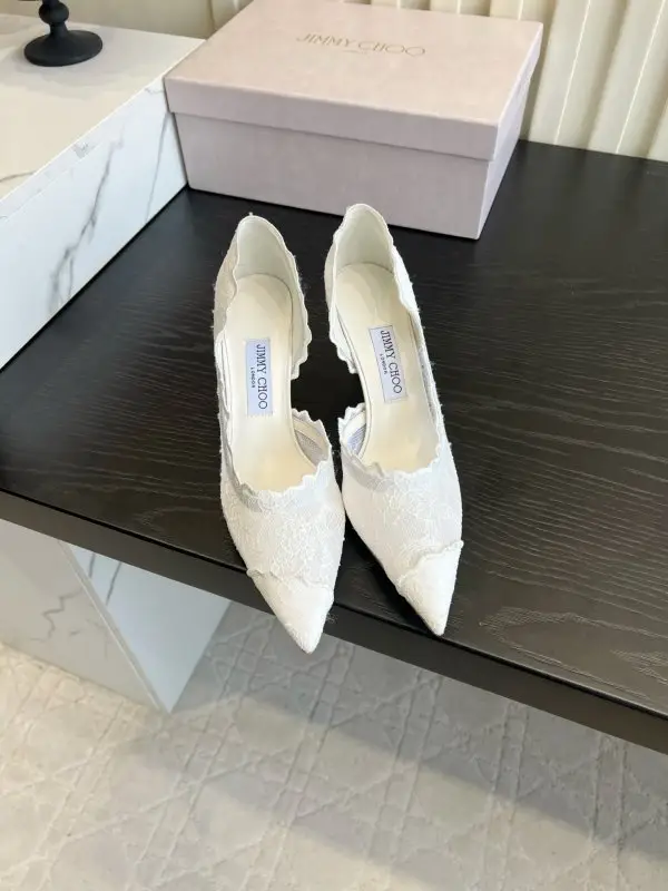 Jimmy Choo — Білі мереживні туфлі на підборах