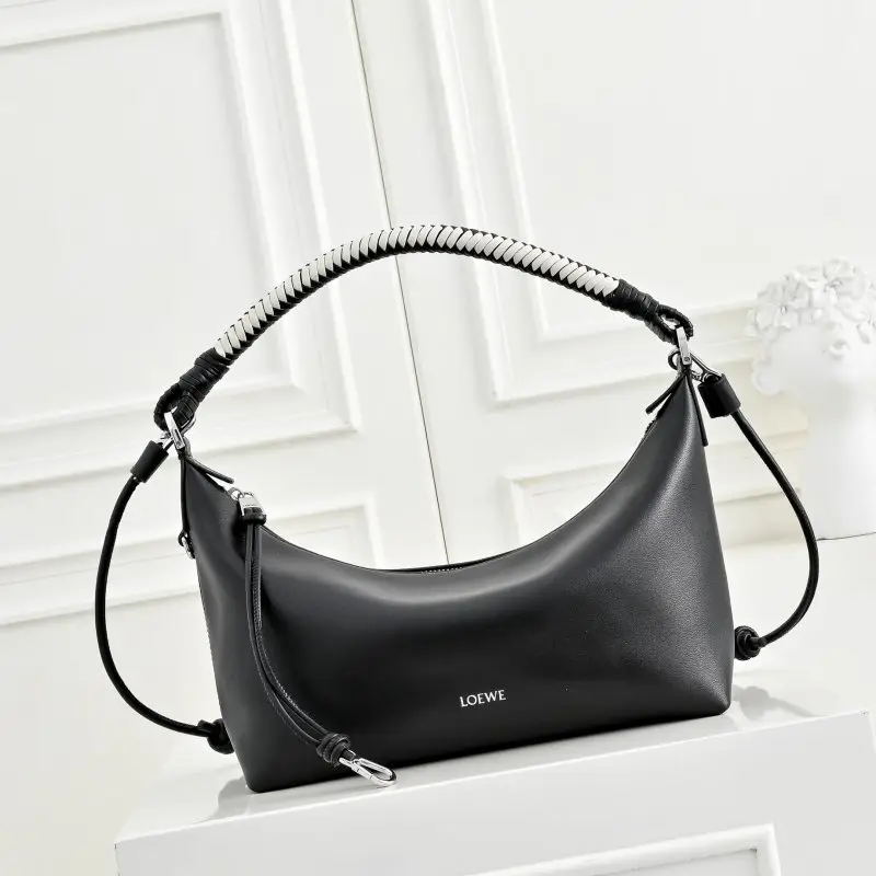 Loewe — A bag Cala leather 27 cm
