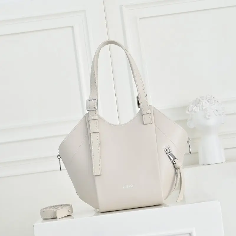 Loewe — A bag Hammock Flip Handbag 37 cm leather