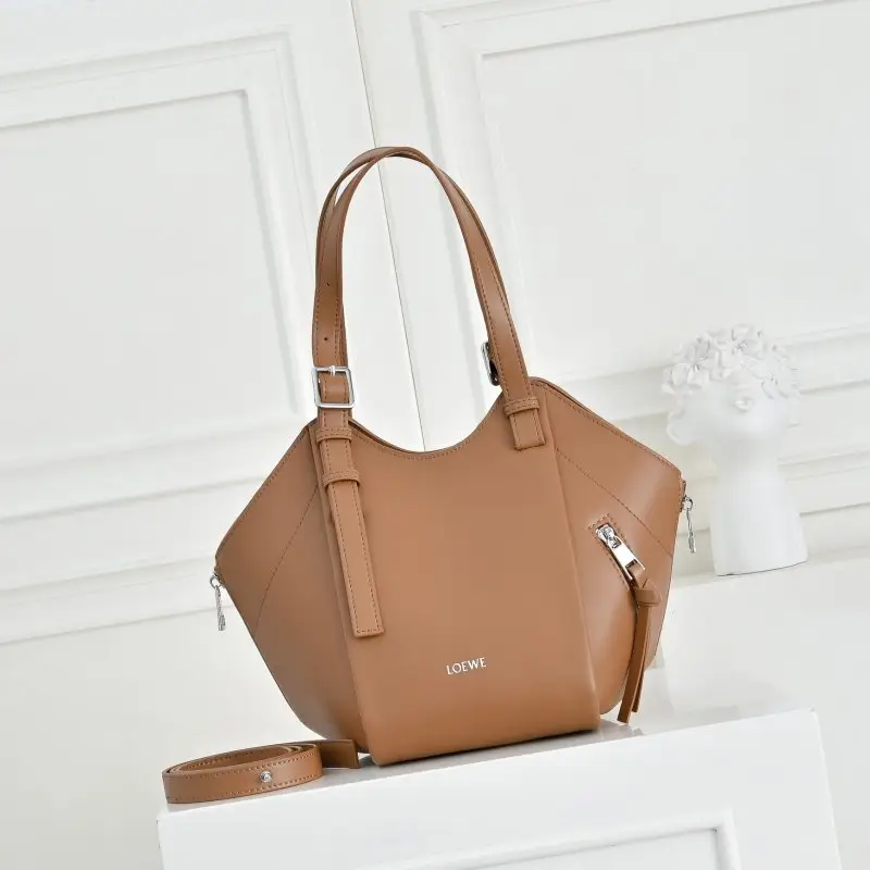 Loewe — A bag Hammock Flip Handbag 37 cm leather