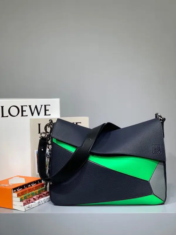 Loewe Сумка Puzzle 37 см — Фото 3