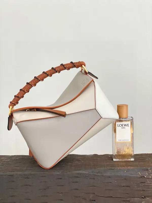Loewe A bag Puzzle leather 24 cm — Photo 3