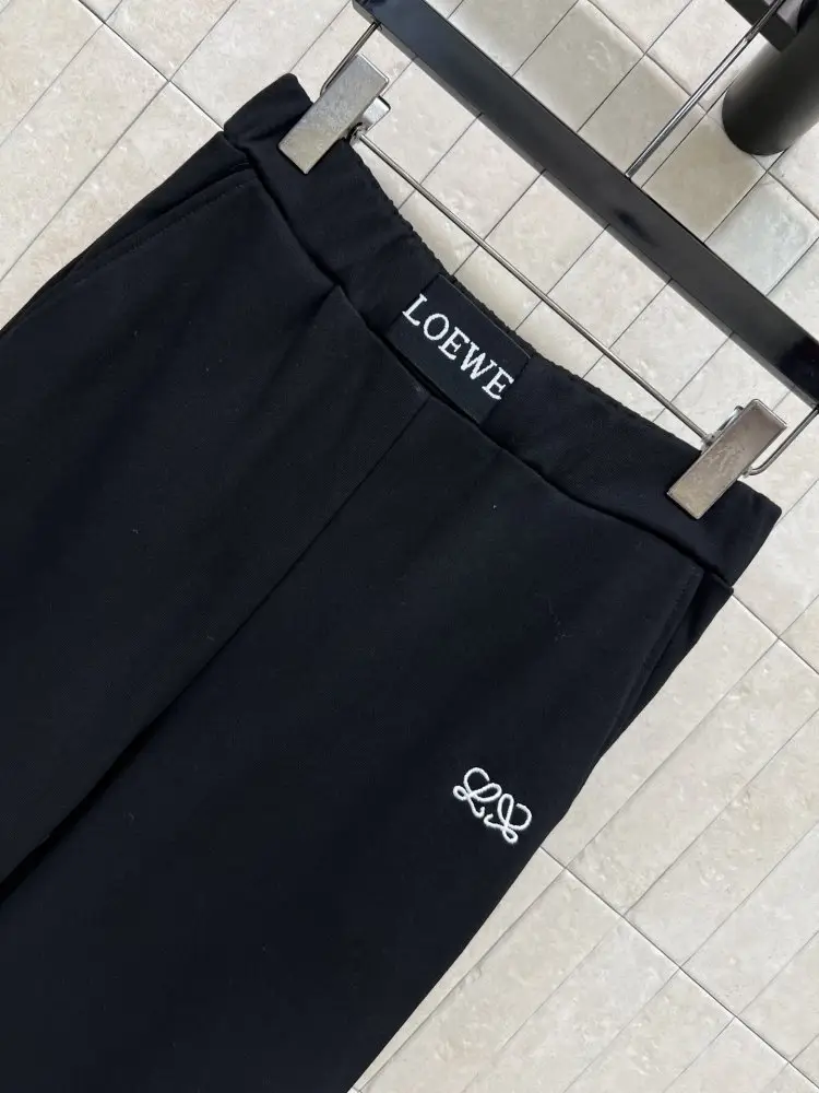 Loewe Костюм жіночий — Фото 4