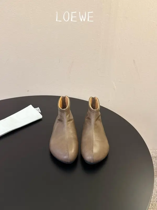 Loewe Шкіряні ботильйони з квадратним носком — Фото 2