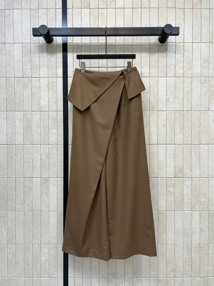 Loewe Pants women's — Photo 2