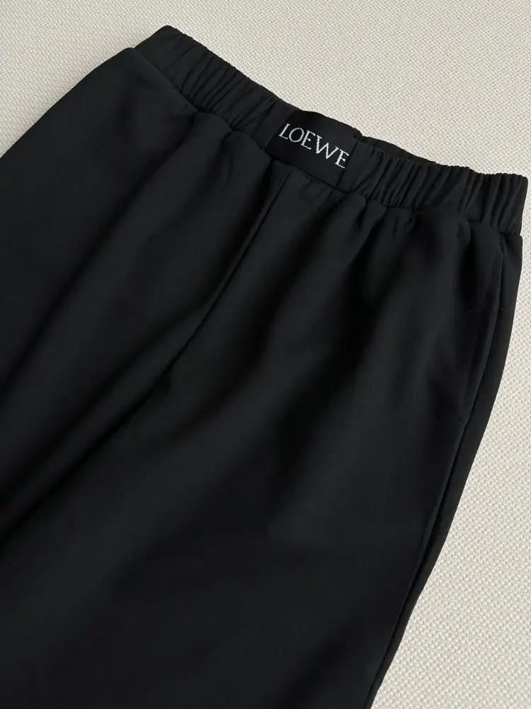 Loewe Pants women's — Photo 4