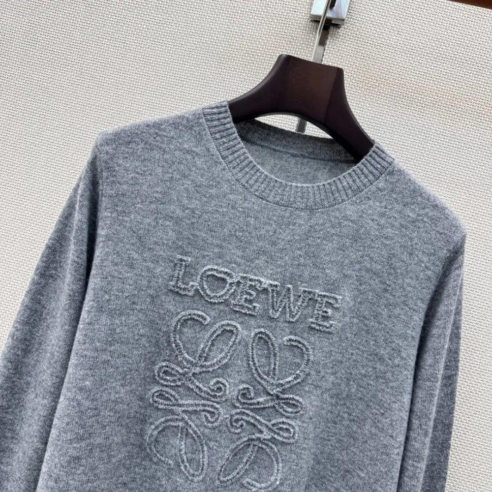 Loewe Pullover female — Photo 3