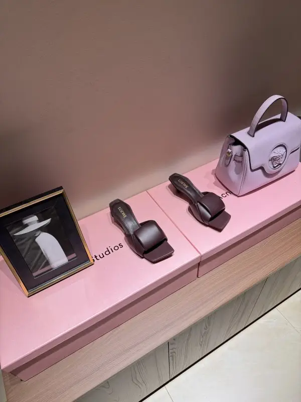 Loewe Босоніжки — Фото 2