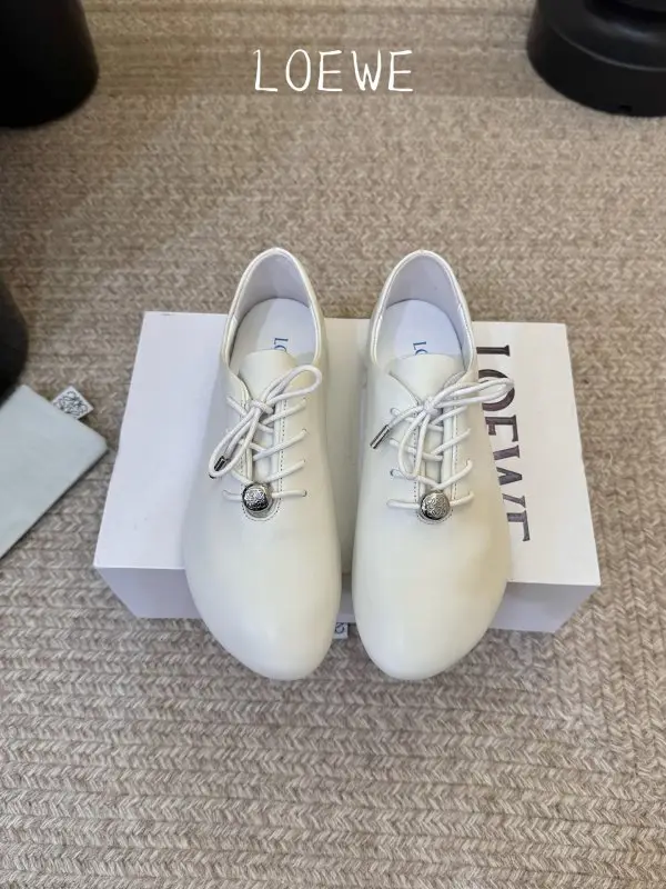 Loewe — Women's shoes Muller on lace