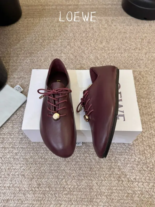 Loewe Women's shoes Muller on lace — Photo 2