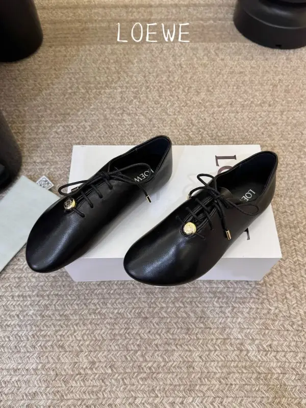 Loewe Women's shoes Muller on lace — Photo 4