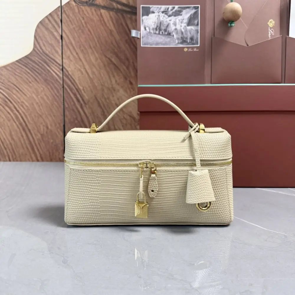 Loro Piana — Сумка женская Extra Bag L23