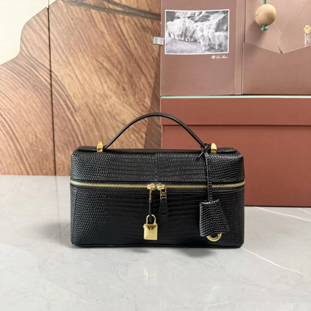 Loro Piana — A bag women's Extra Bag L23