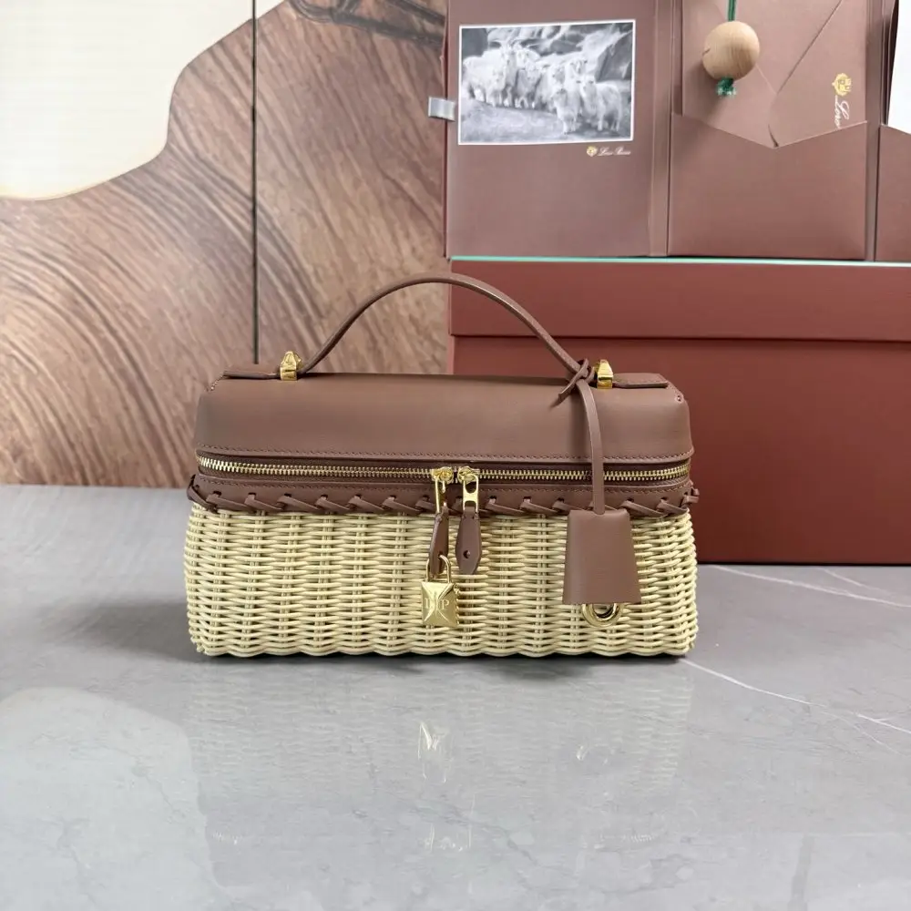 Loro Piana — A bag women's Extra Bag L23