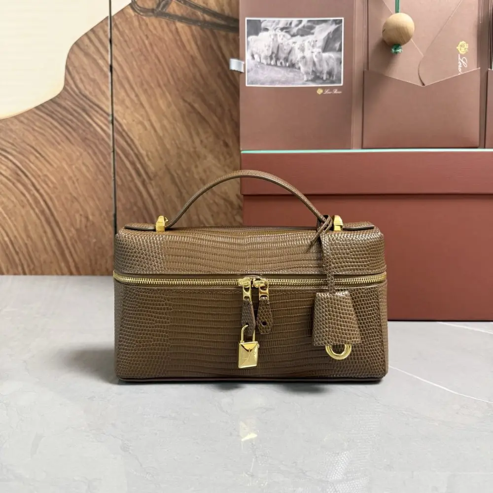 Loro Piana — Сумка женская Extra Bag L23
