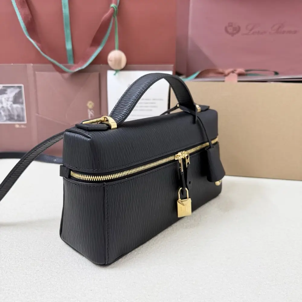 Loro Piana Сумка женская Extra Bag L23 — Фото 2