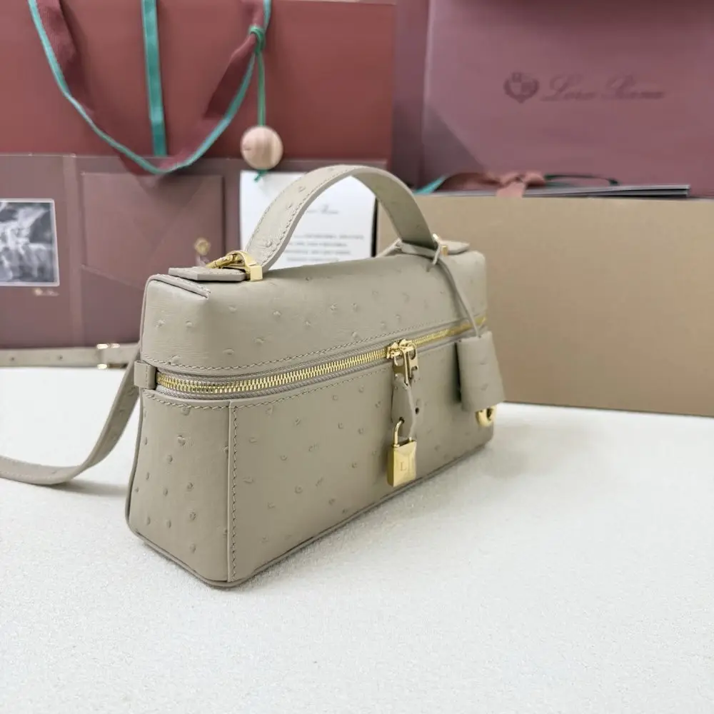 Loro Piana A bag women's Extra Bag L23 — Photo 2