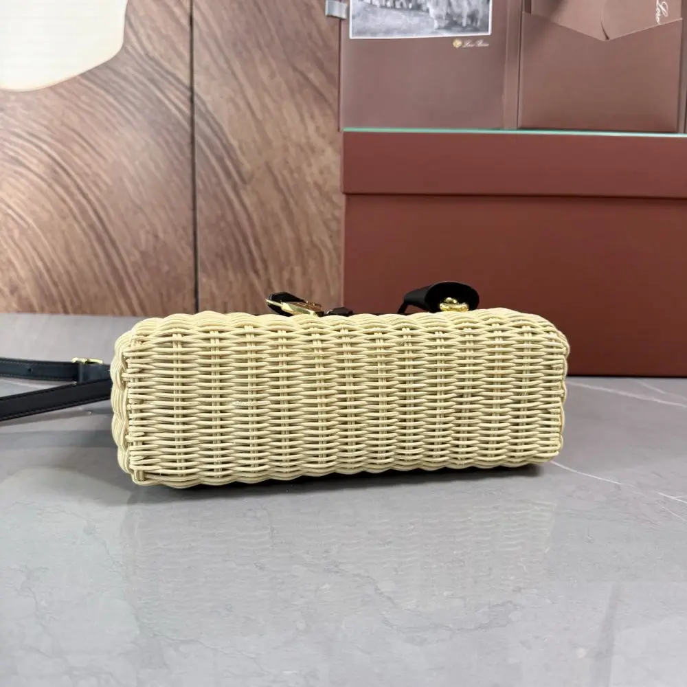 Loro Piana Сумка женская Extra Bag L23 — Фото 4