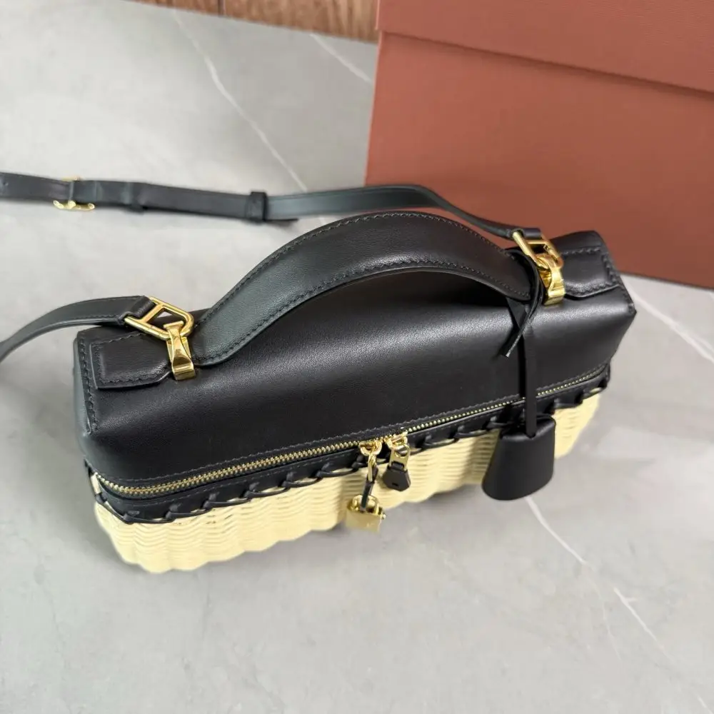 Loro Piana Сумка женская Extra Bag L23 — Фото 5