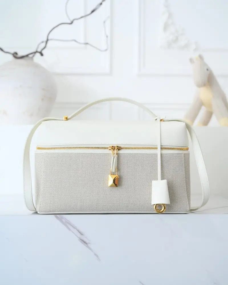 Loro Piana — Сумка женская Extra Bag L27