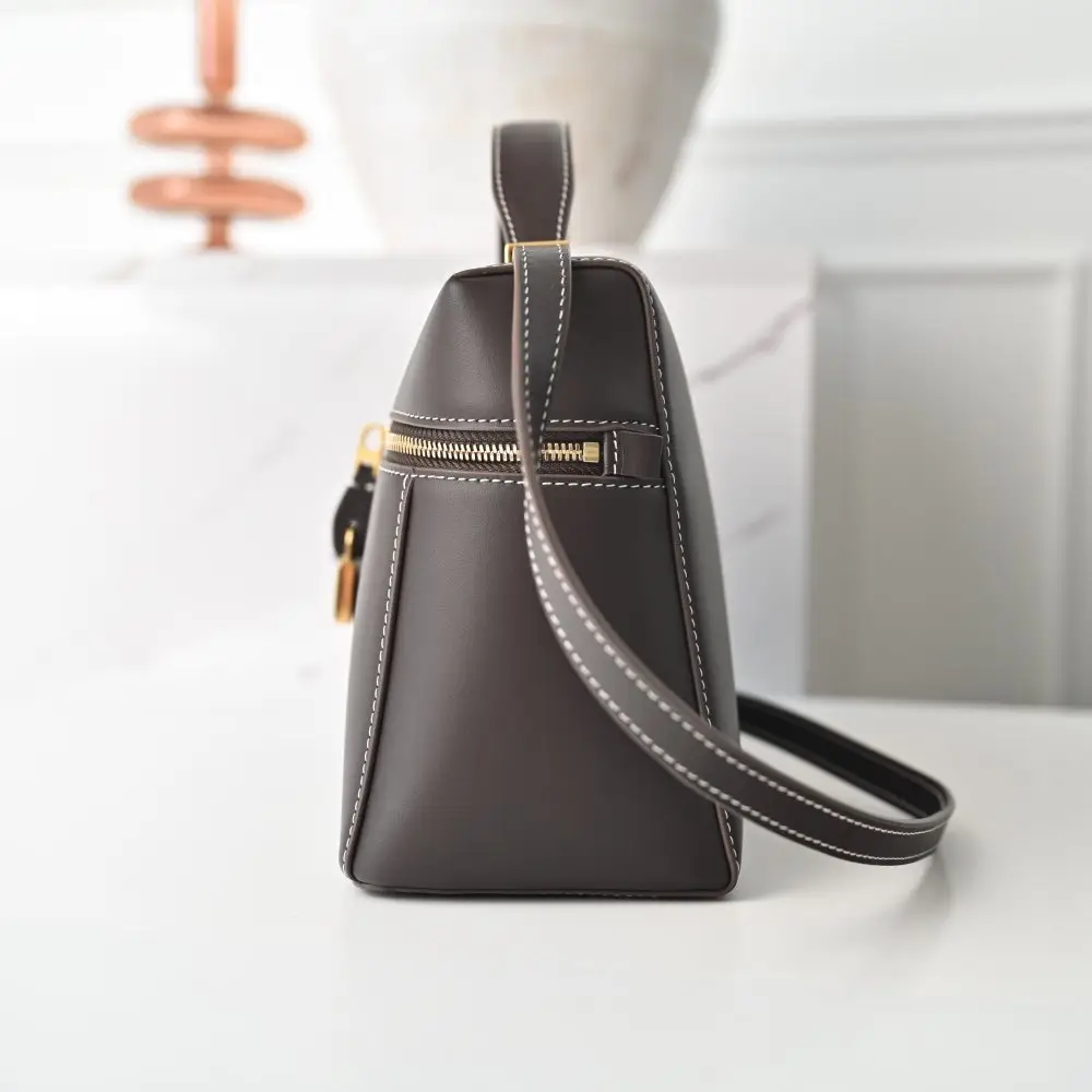 Loro Piana Сумка женская Extra Bag L27 — Фото 2