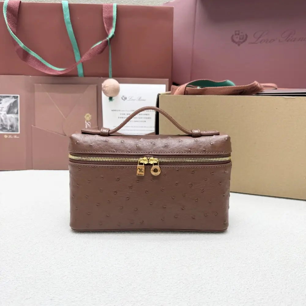 Loro Piana — A bag women's Extra Pocket L19