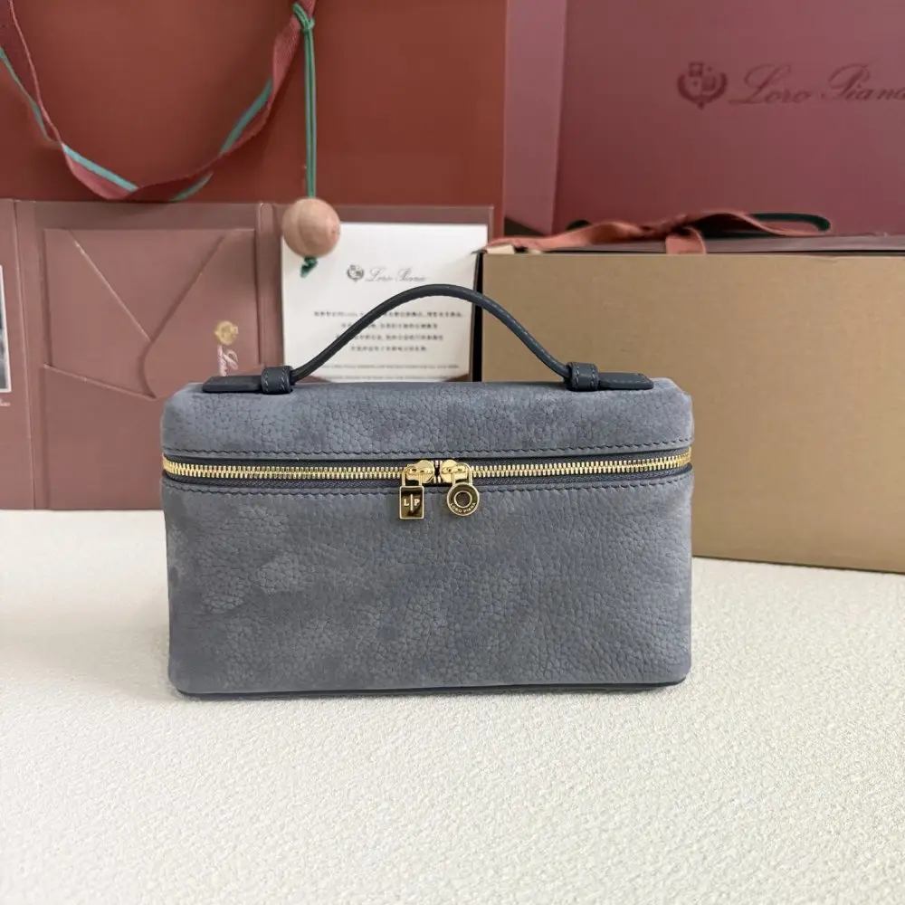 Loro Piana Сумка женская Extra Pocket L19 — Фото 1