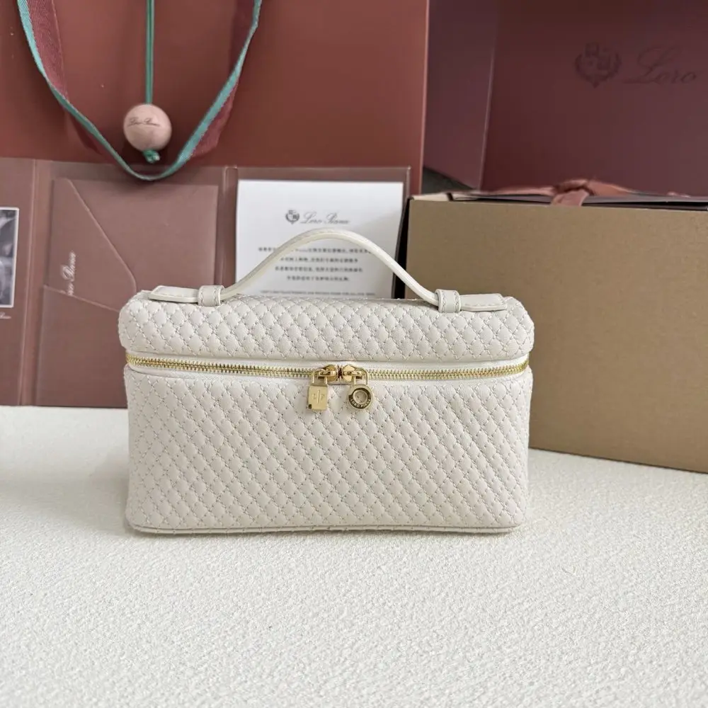 Loro Piana — Сумка женская Extra Pocket L19