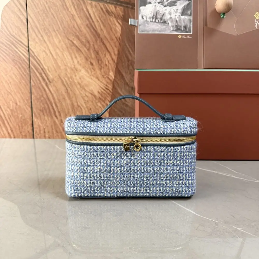 Loro Piana — A bag women's Extra Pocket L19