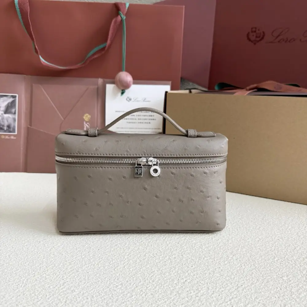 Loro Piana Сумка женская Extra Pocket L19 — Фото 1