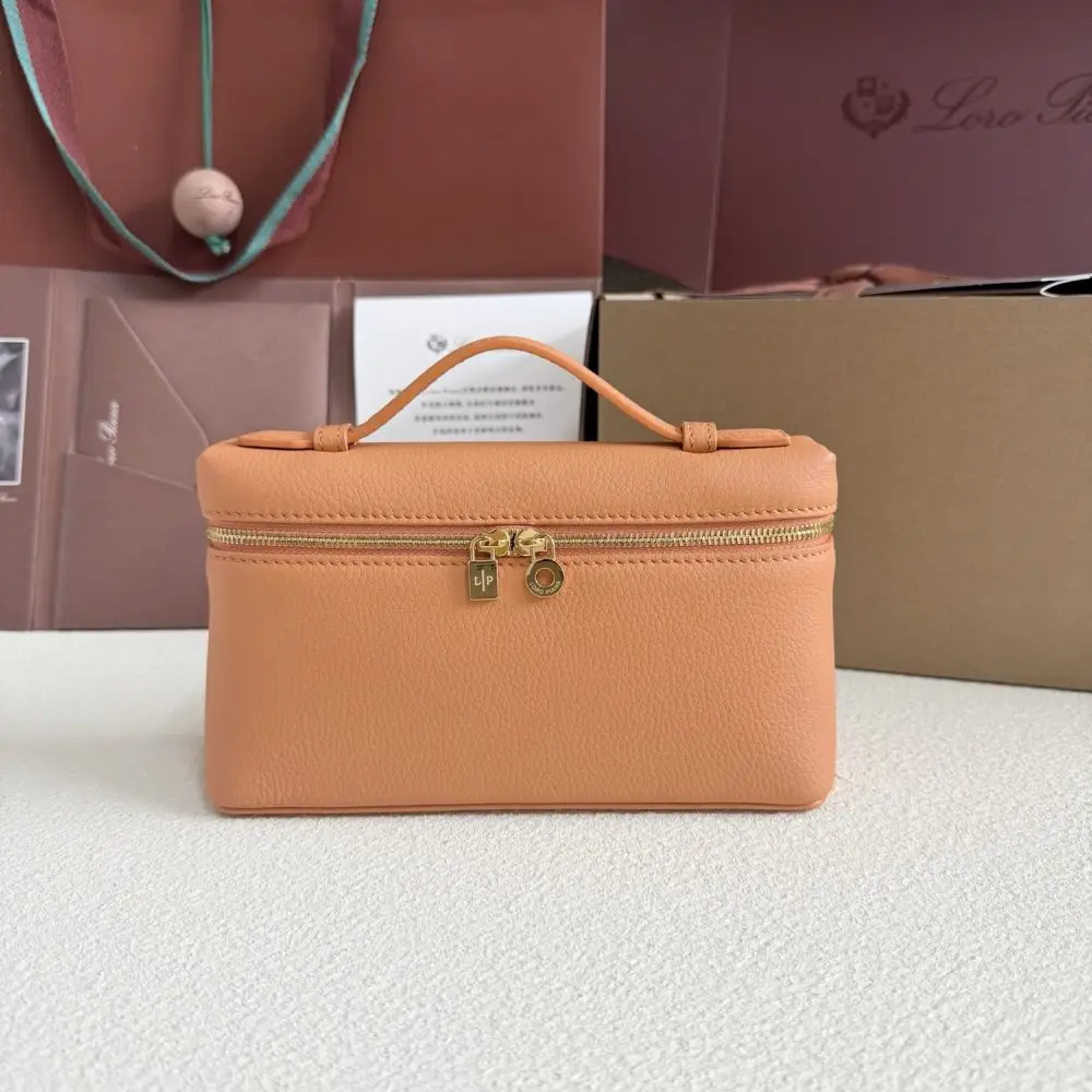 Loro Piana Сумка жіноча Extra Pocket L19 — Фото 1
