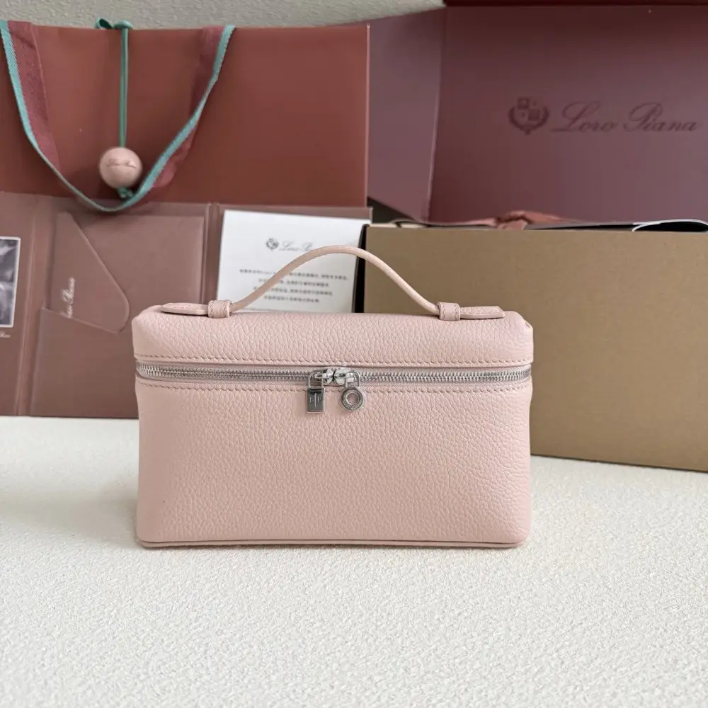 Loro Piana — Сумка жіноча Extra Pocket L19
