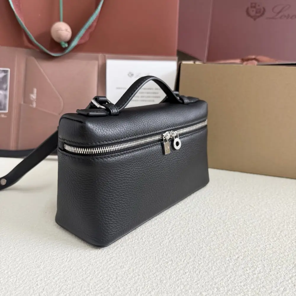 Loro Piana Сумка женская Extra Pocket L19 — Фото 2