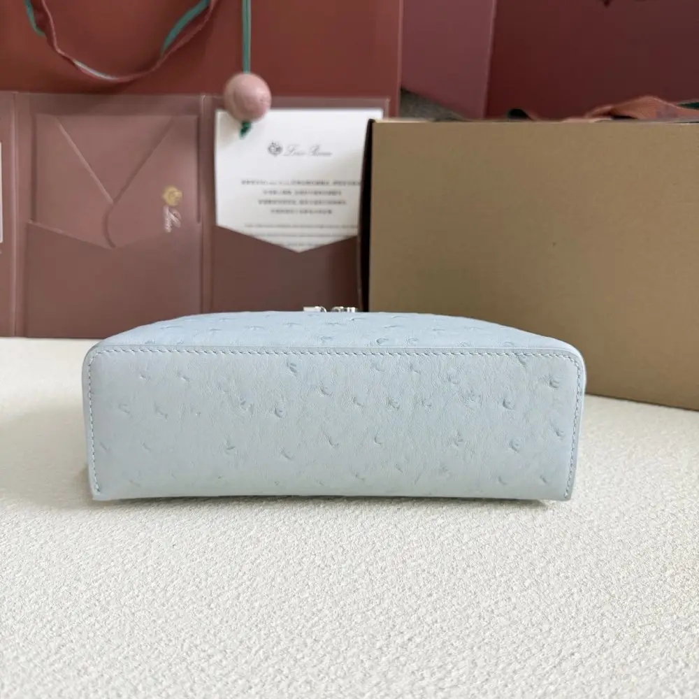 Loro Piana A bag women's Extra Pocket L19 — Photo 2